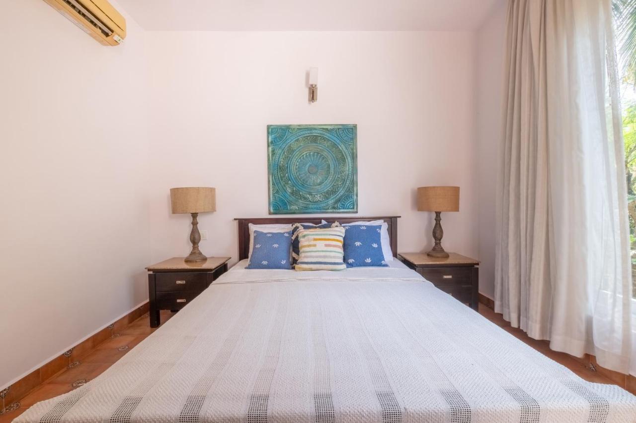 Snowdrop- Exquisite 3Bhk Villa With Pool- Candolim By Staymonkey กาลังกูติ ภายนอก รูปภาพ