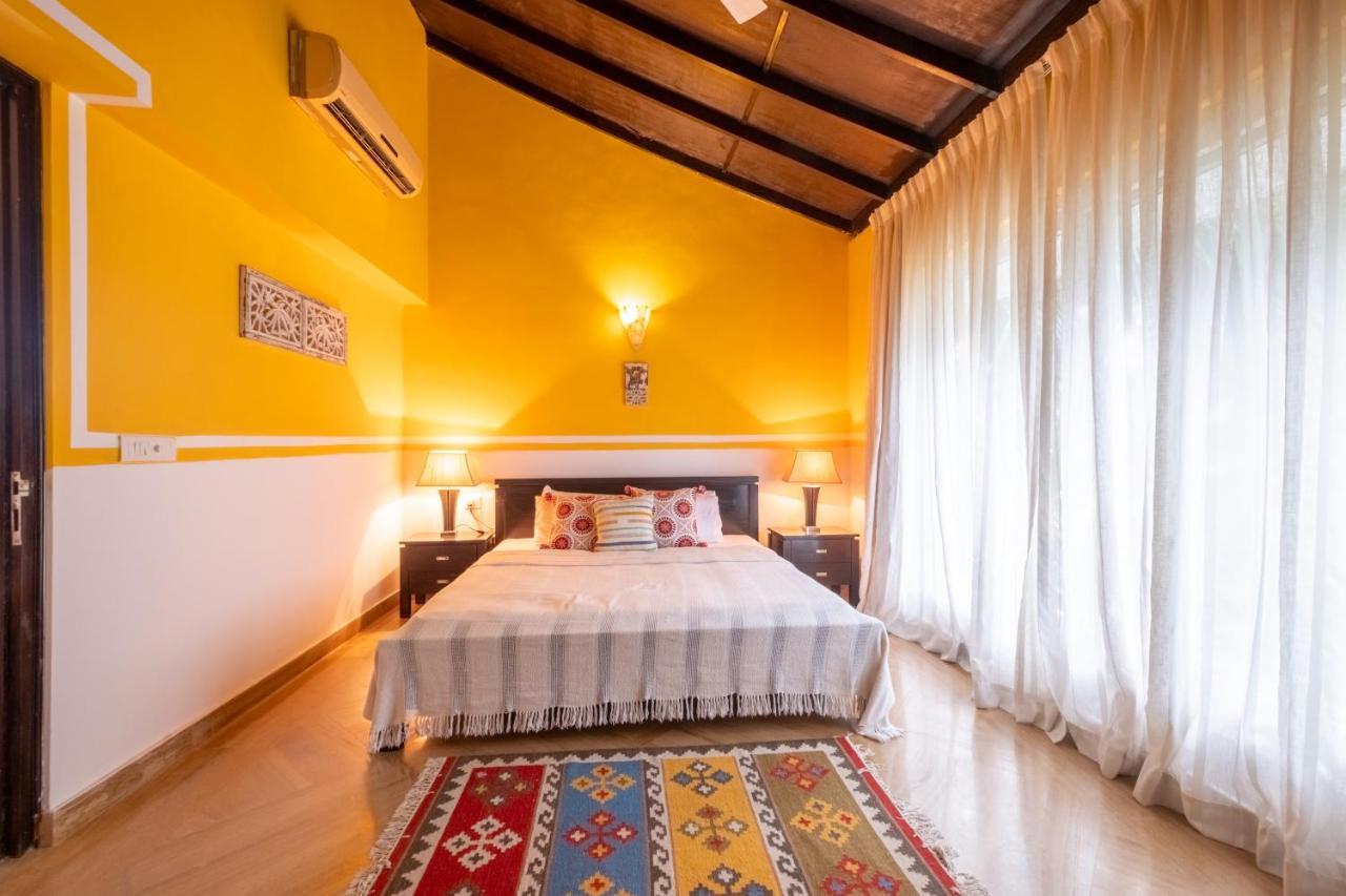 Snowdrop- Exquisite 3Bhk Villa With Pool- Candolim By Staymonkey กาลังกูติ ภายนอก รูปภาพ